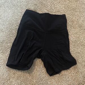 Aritzia Black TnaBUTTER Atmosphere Hi-Rise 5” Biker Shorts - Size XS